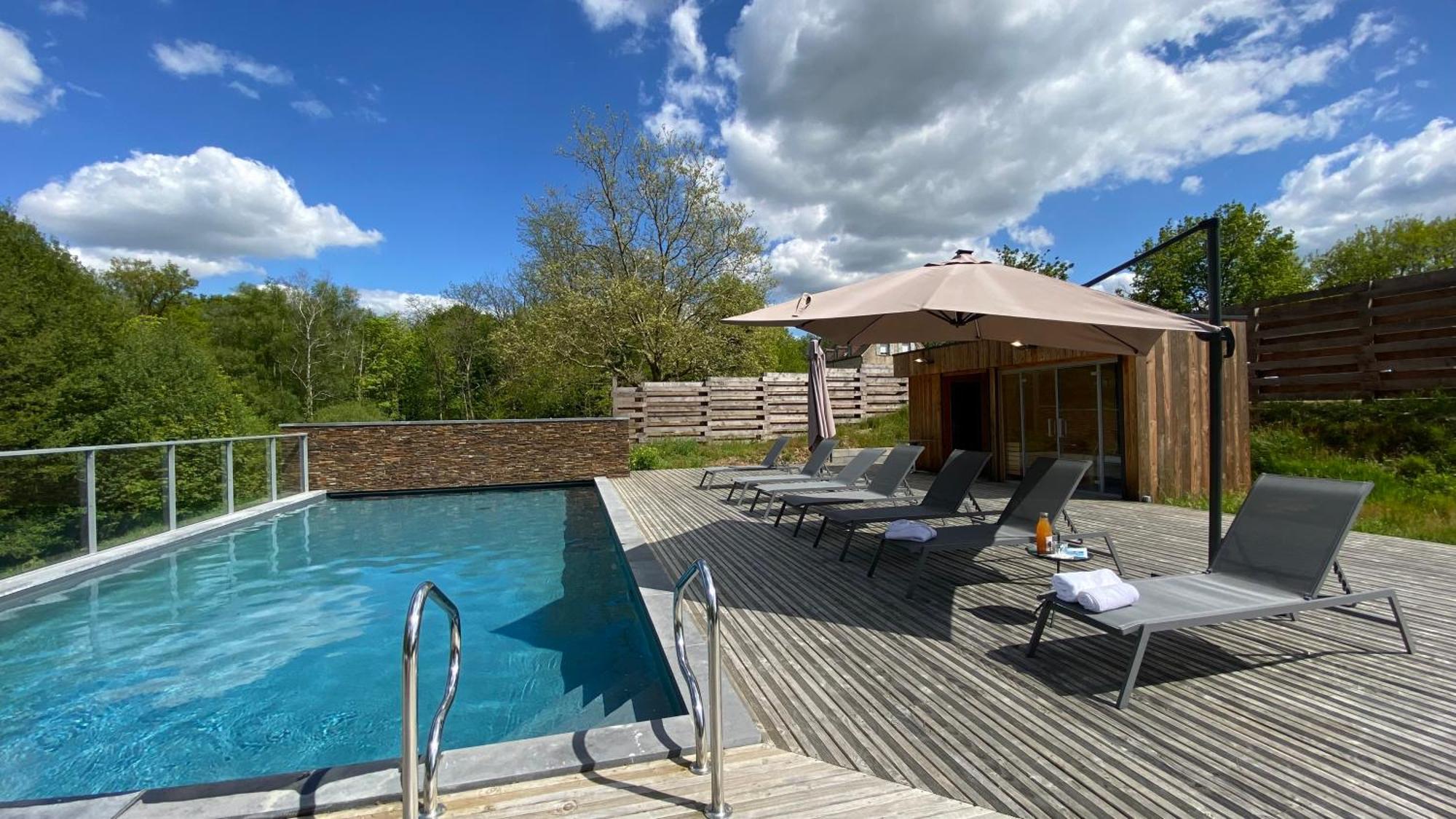 Domaine De L'Epau Eco-Resort Yvré-lʼÉvêque Εξωτερικό φωτογραφία